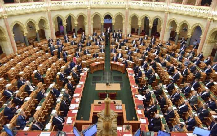 Június 30-ig meghosszabbították a törlesztési moratóriumot